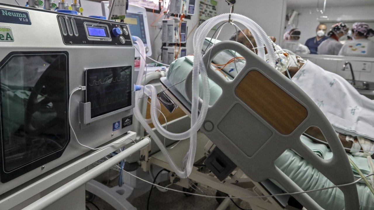 UCI de las principales ciudades del país en alerta por altos niveles de ocupación