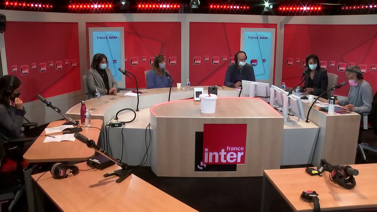 Ségolène Royal se lance dans le stand up - La drôle d'humeur d'Agnès Hurstel