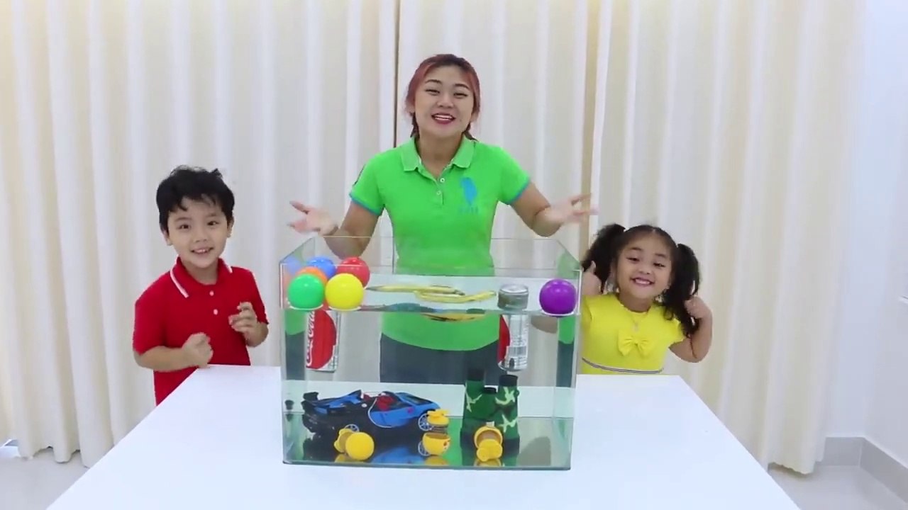 Play Sink or Float Science Experiment for Kids with Toys - Kids videos