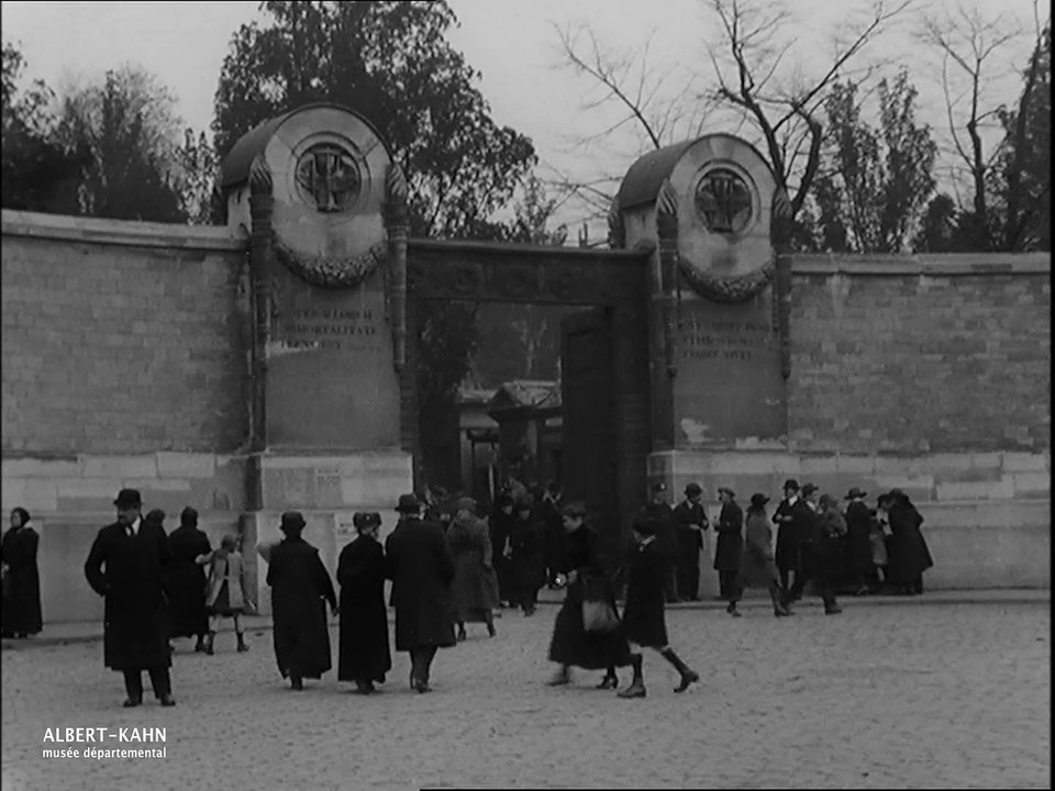 Délégation Corse au Père-Lachaise pour la Toussaint, Paris