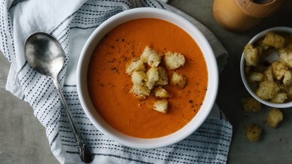 Creamy Tomato Soup with Buttery Croutons
