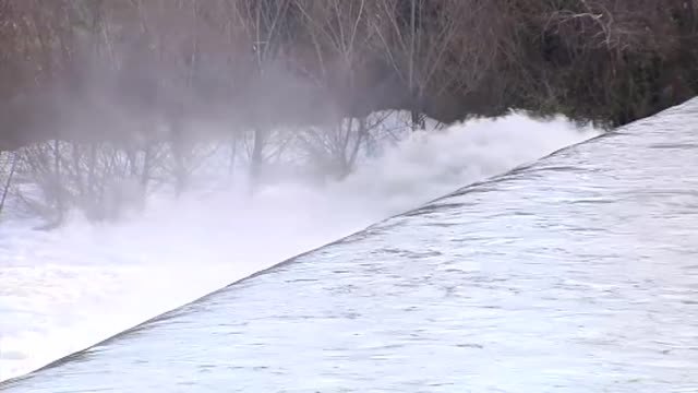 El temporal provca a la crecida de varios ríos en el centro y el norte de la península