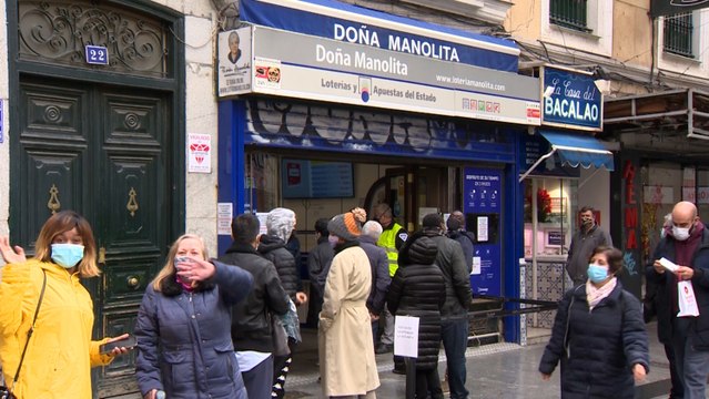 Colas de más de una hora en Doña Manolita a poco más de una semana del Sorteo