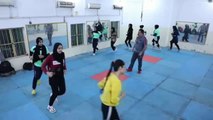 Un equipo de mujeres de lucha libre en Irak desafía las fuertes tradiciones del país