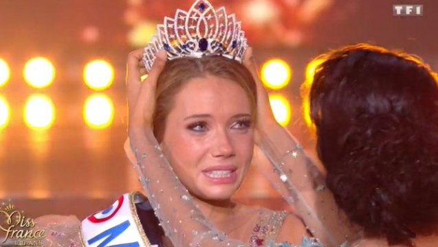 Miss France, voici les pires messages que Miss France 2021 a reçu le soir de son élection.