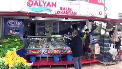Balık fiyatları cep yakıyor