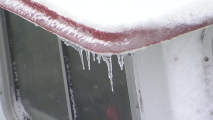 [날씨] 칼바람 쌩쌩, 한낮 체감 영하 11℃...서해안 폭설 / YTN