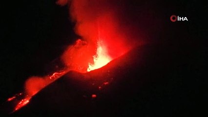 Etna Yanardağı yeniden faaliyete geçti