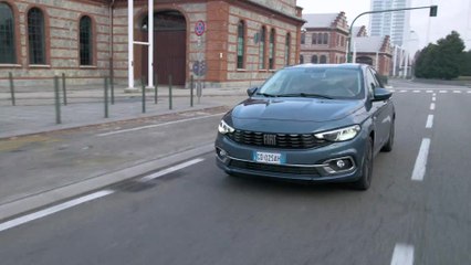 The new Fiat Tipo Life HB Driving Video