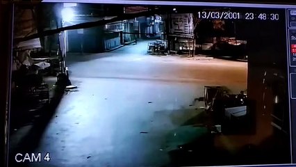 सुल्तानपुर: बोलेरो-ट्रक की टक्कर में दो की मौत, चार घायल