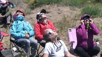 Когда Луна затмила Солнце