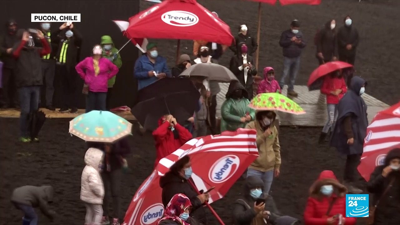 'Spectacular!': Thousands watch solar eclipse in Chile, Argentina
