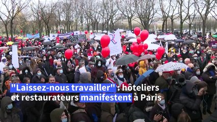 Des hôteliers et restaurateurs "à bout" manifestent à Paris