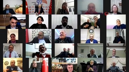 - CHP Genel Başkanı Kılıçdaroğlu muhtarlarla görüştü