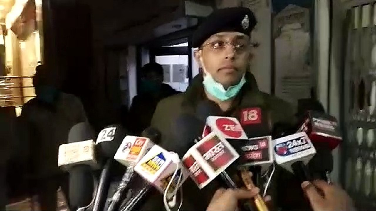 इंडियन ओवरसीज़ बैंक में 58 लाख की लूट हुई, चार ब...