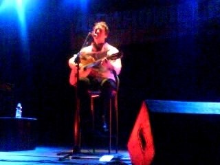 Franck Monnet chante "Bring on the night"