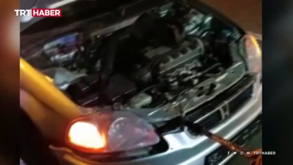 Bartın’da aracın motorundan tilki çıktı