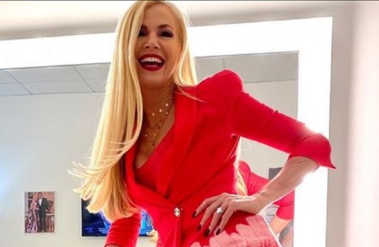 Federica Panicucci fa tre alberi di Natale! Ecco perché