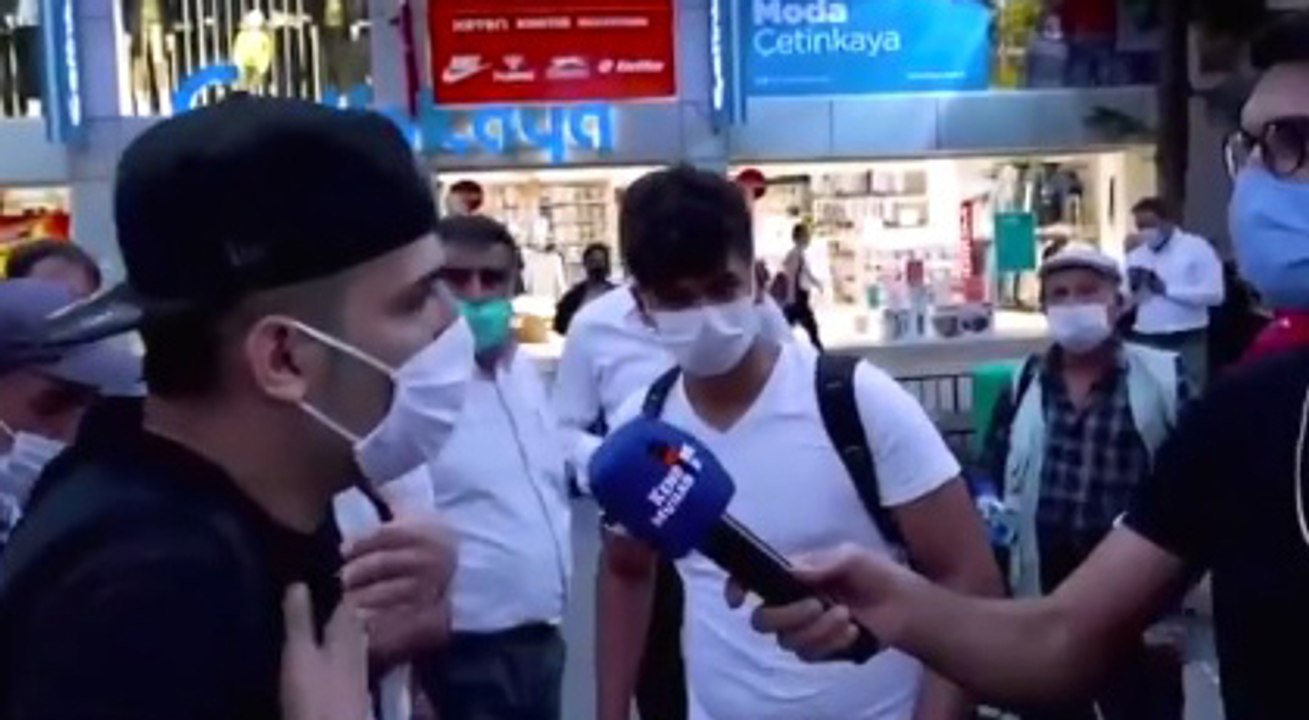 Asgari ücretle çalışan genç böyle isyan etti