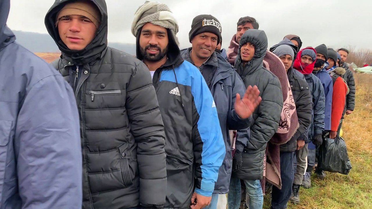 Szenen aus dem Flüchtlingslager Lipa in Bihać (Bosnien-Herzegowina)