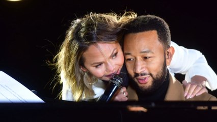 Erstes Interview nach der Fehlgeburt: So geht es Chrissy Teigen und John Legend