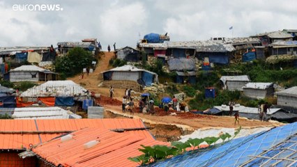 شاهد: مسلمو الروهينغا يواجهون خطر الموت للفرار من "جحيم" المخيمات