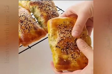 معجنات بالسبانخ ..وصفة سهلة بمقادير خفيفة ..جربوها