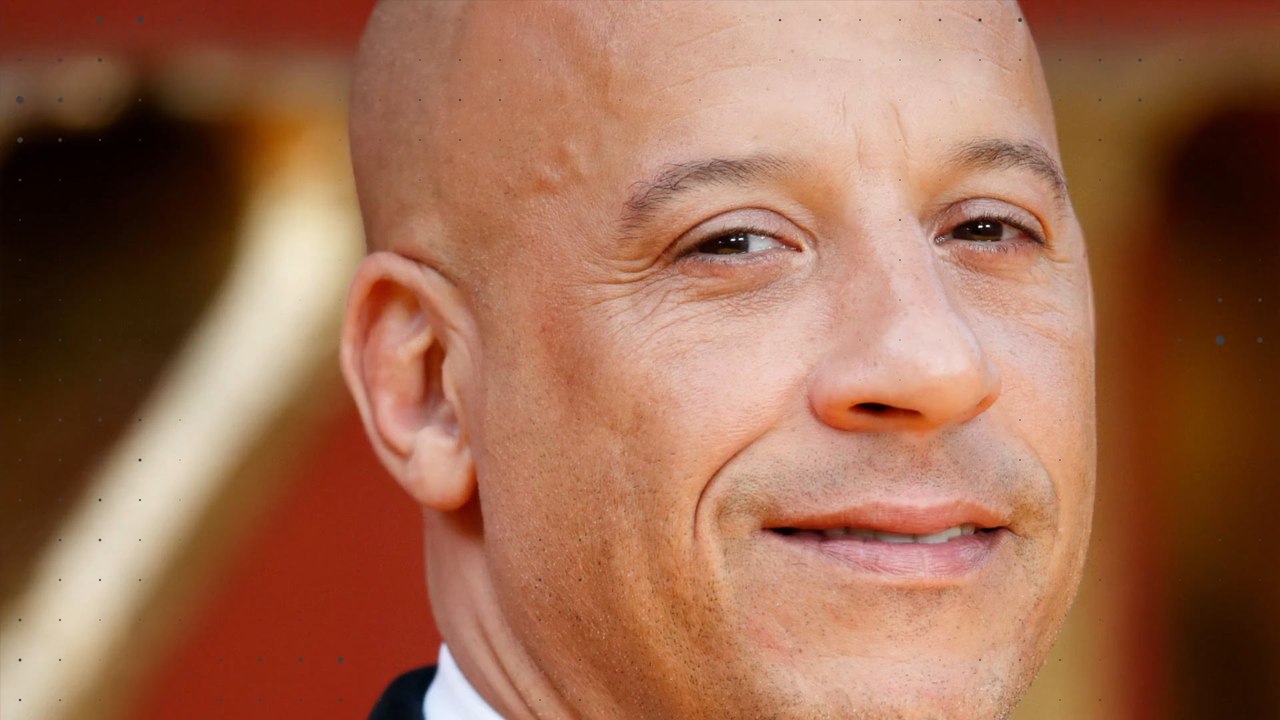 Sieben männliche Promis, die für ihre Glatze bekannt sind