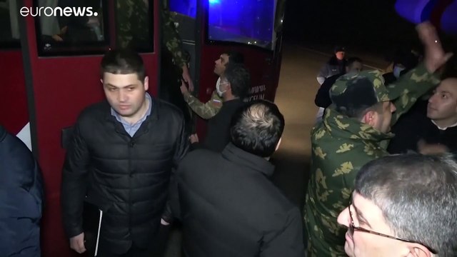 Азербайджан и Армения начали обмен пленными