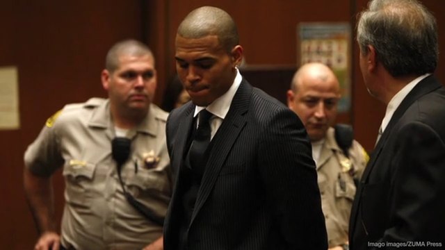 Beliebte Musiker, die im echten Leben Schlimmes angestellt haben