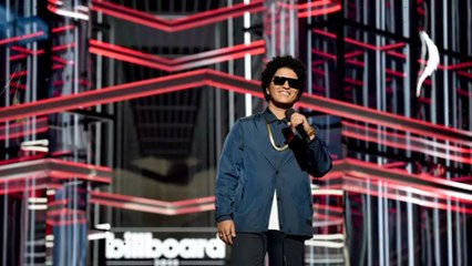 Diese männlichen Stars sind klein, aber oho