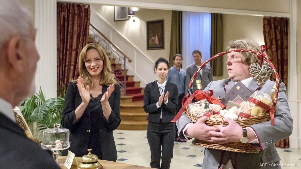 „Sturm der Liebe“: Muss diese Kult-Figur den „Fürstenhof“ verlassen?