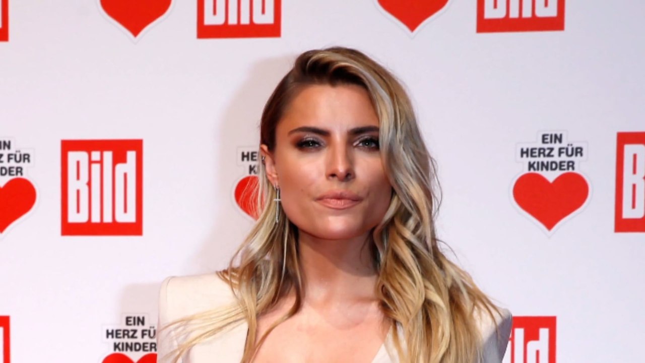 Stars, die sich die Brüste verkleinern lassen haben