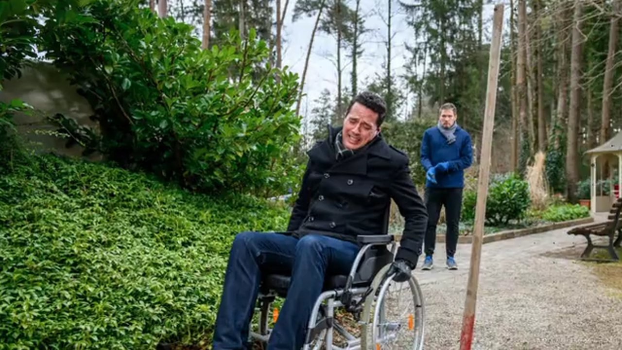 „Sturm der Liebe“: Schlimme Diagnose für „Dirk“