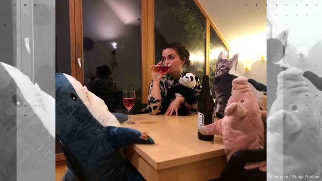 „Bergdoktor“-Ronja Forcher in Selbst-Isolation mit ungewöhnlicher Gesellschaft