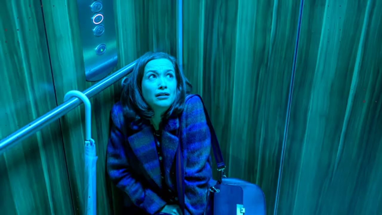 „Sturm der Liebe“: „Eva“ im Aufzug gefangen – und das Baby kommt