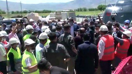 Bakan Kurum, Malatya'da deprem konutlarını inceledi