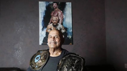 Legendärer Wrestler: Dwayne Johnson trauert um seinen Vater Rocky Johnson