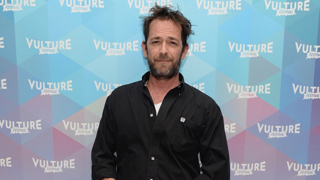 Luke Perry erleidet schweren Schlaganfall
