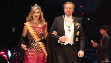 Ungewohnter Look: Königin Máxima mit offener Lockenmähne und Smokey-Eyes