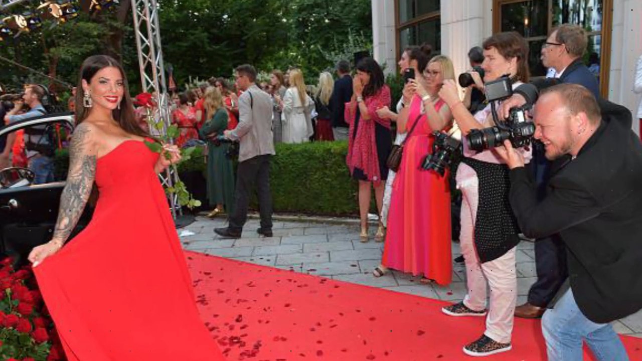 Selbstbewusst nach der Trennung: Jenny Frankhauser zeigt sich im Bikini