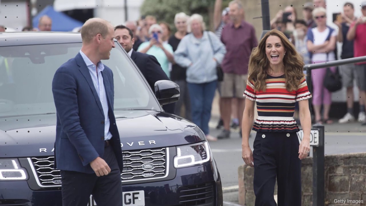 Von den wilden Siebzigern zu sportlich - Kates rasanter Kleiderwechsel