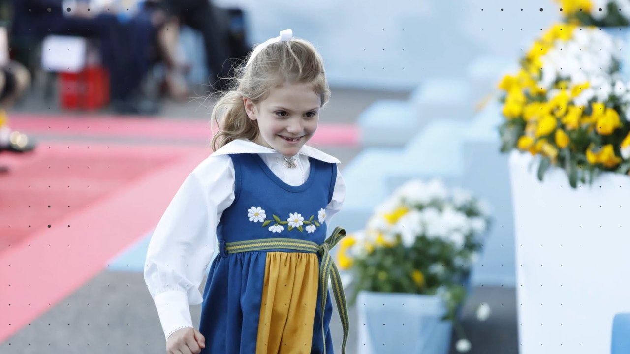 Bekommt Estelle einmal so schöne Zähne wie ihre Mama?