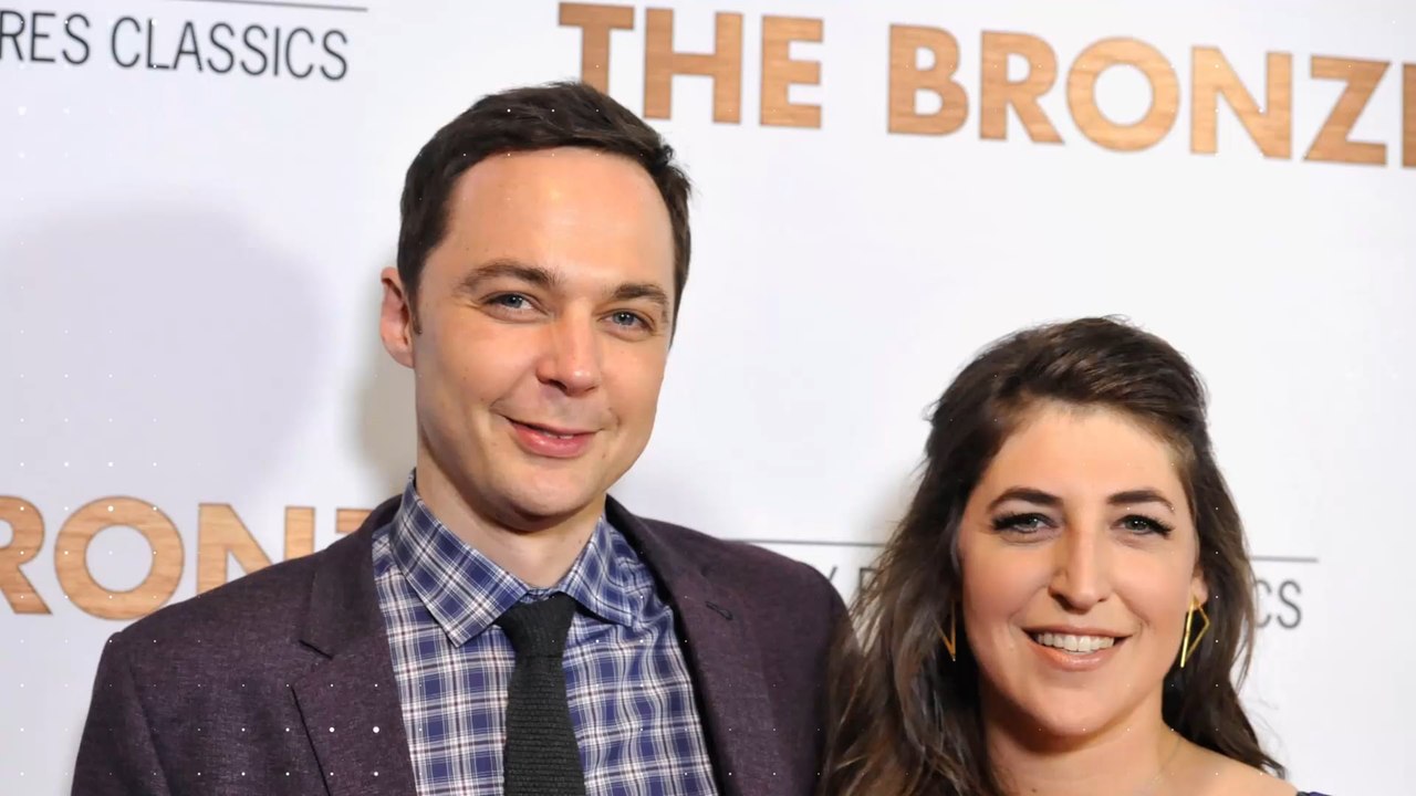 „Big Bang Theory“: Unromantisches Detail über den ersten Kuss von „Sheldon“ und „Amy“ aufgedeckt