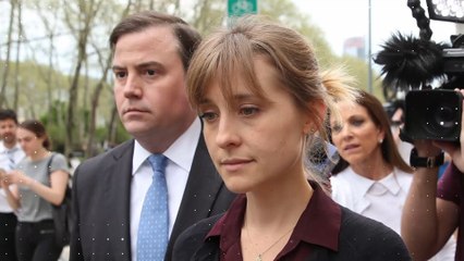 „Smallville“-Star Allison Mack könnte 40 Jahre lang ins Gefängnis kommen