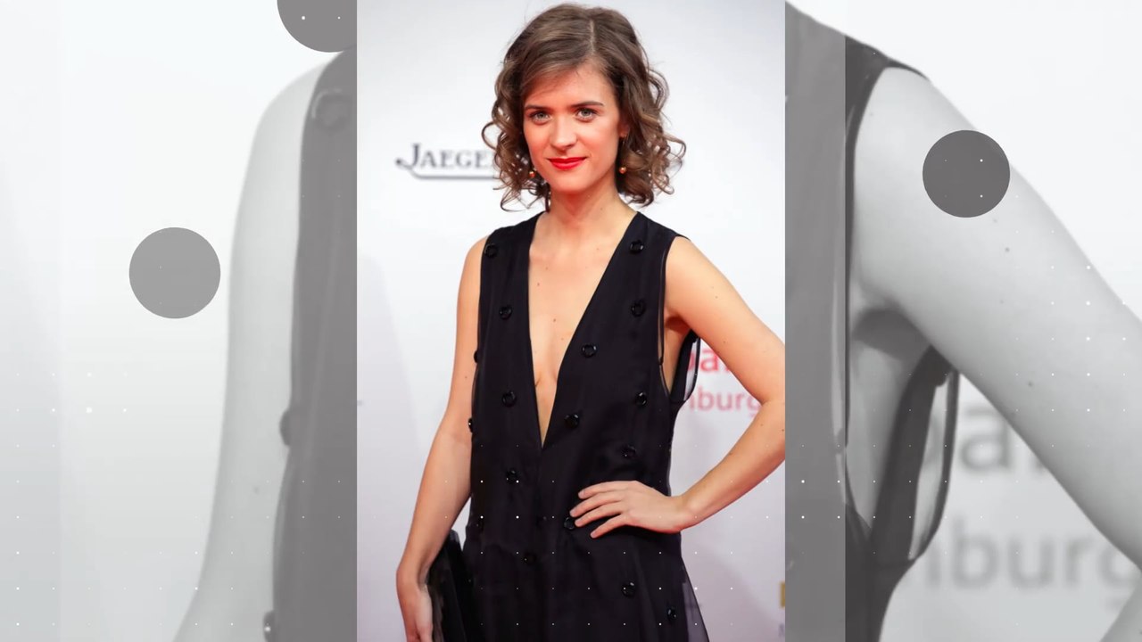 „Babylon Berlin“: SO sieht „Charlotte Richter“-Darstellerin Liv Lisa Fries im echten Leben aus