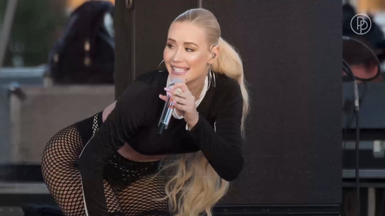 Stars, die stolz auf ihre Schönheits-OPs sind