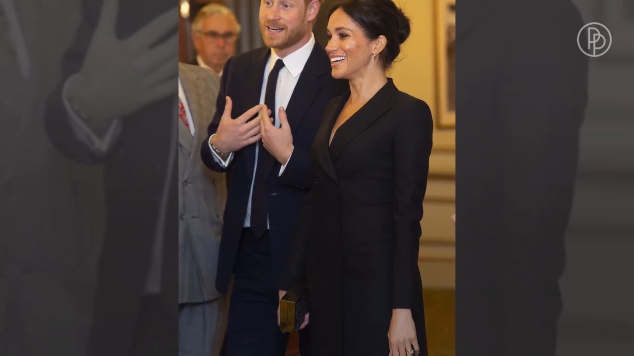 Herzogin Meghan: Verdächtige Wölbung am Bauch