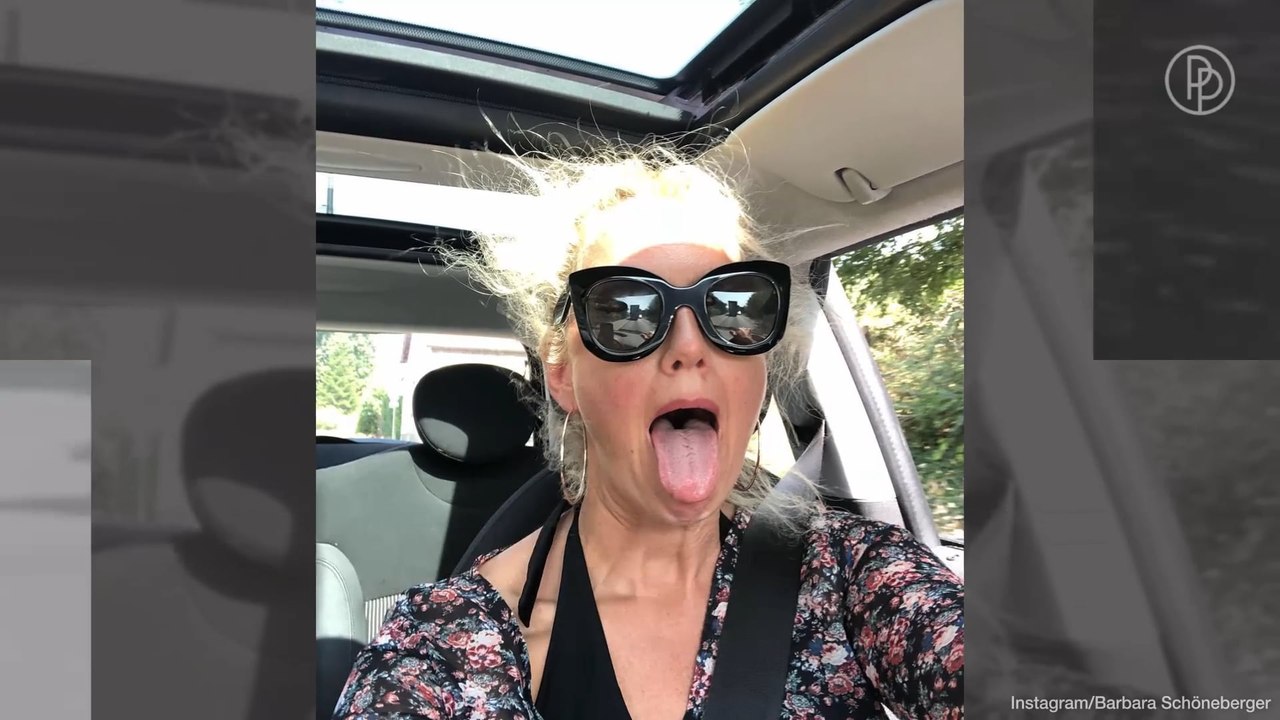Barbara Schöneberger: Polizei prüft Autofahr-Selfie