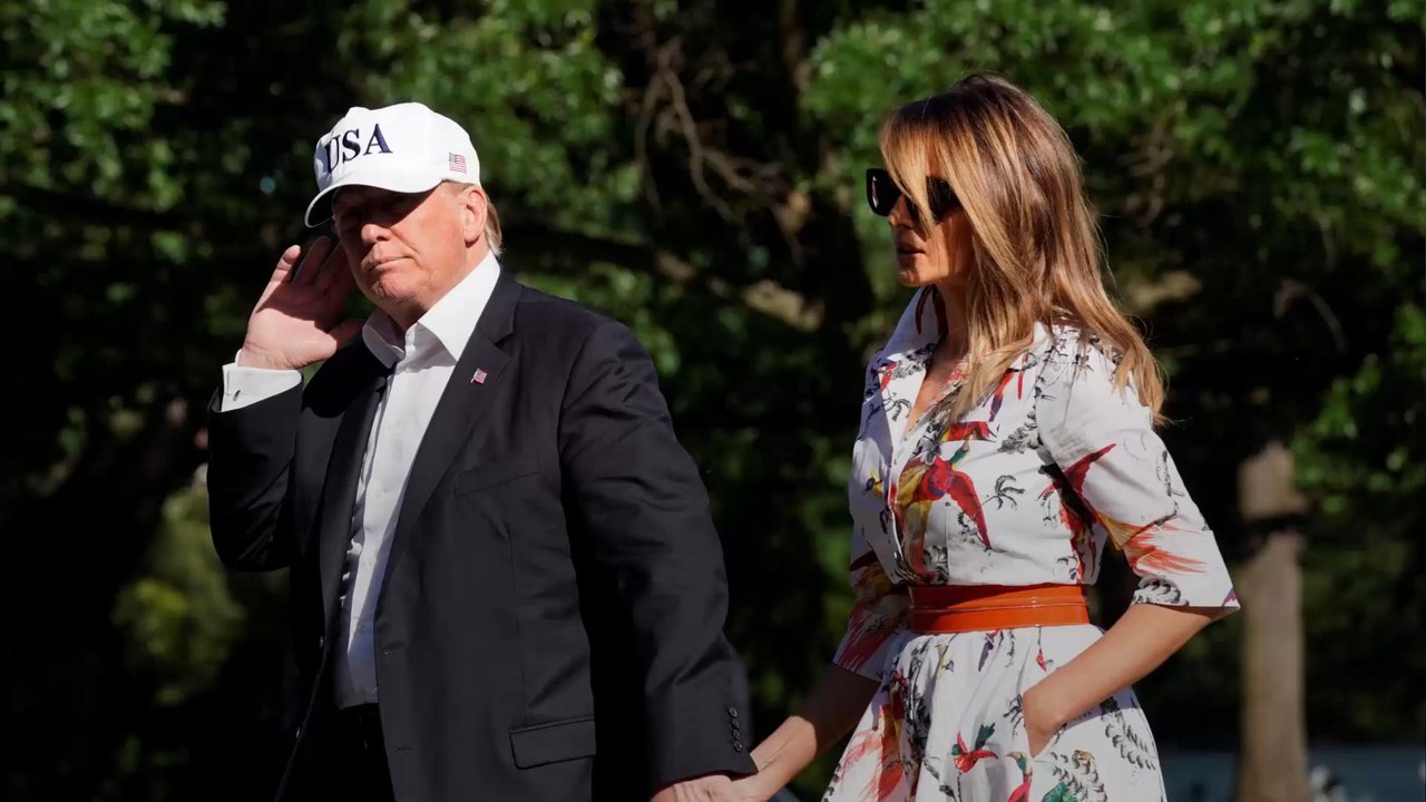 Wow: Hier halten Donald und Melania Trump Händchen
